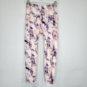 High Rise Leggings Size M